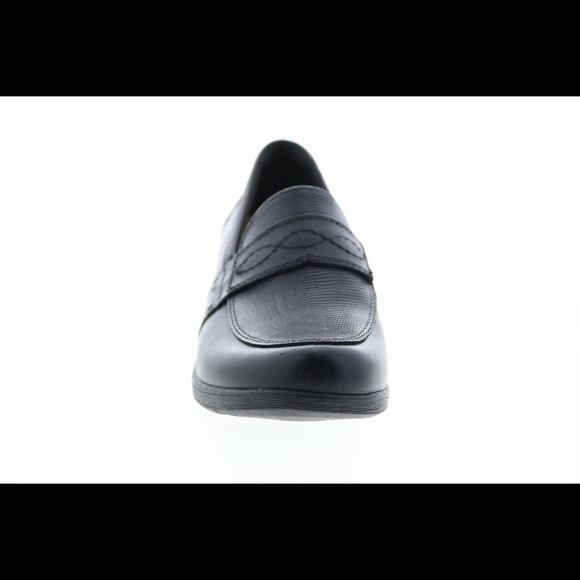 🌸 2 x $30 🌸 Brand new, never worn Earth Origins Shoes - Picture 5 of 7